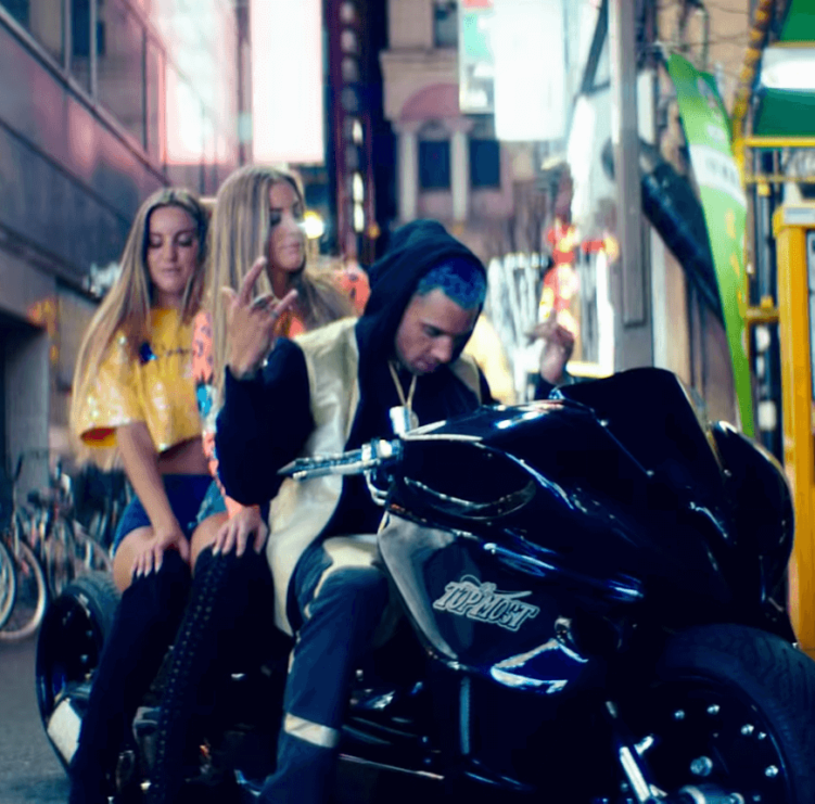 BIZZEY – “Insta” Music Video